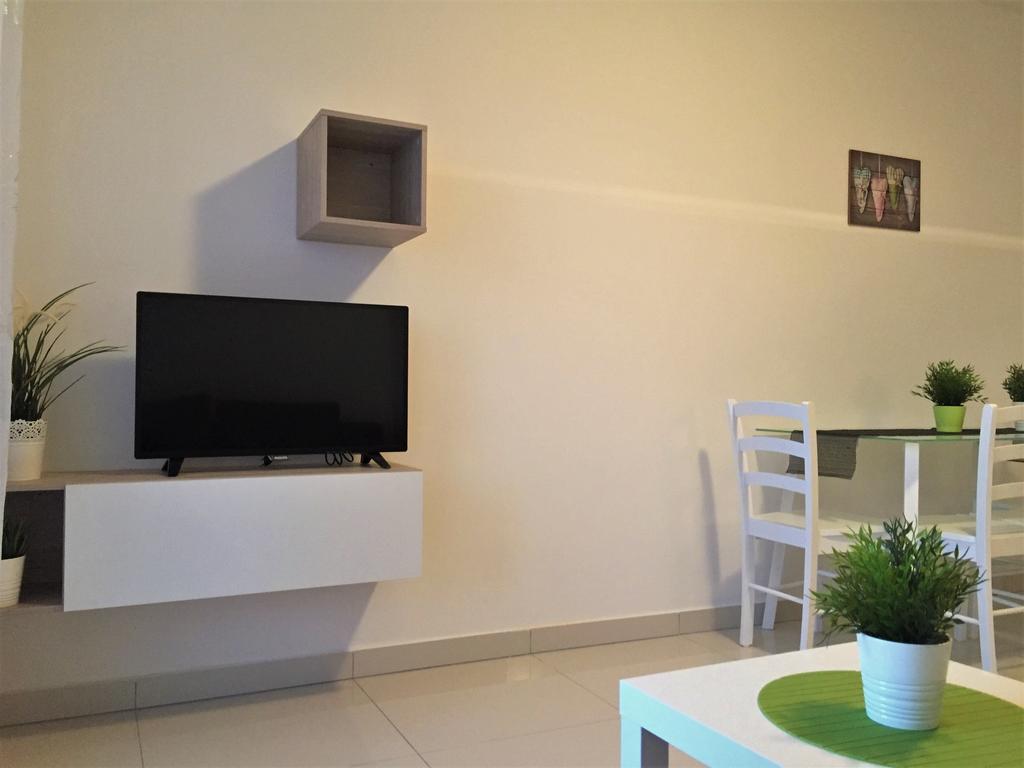 Apartmani Orhideja Rab Town Exterior photo